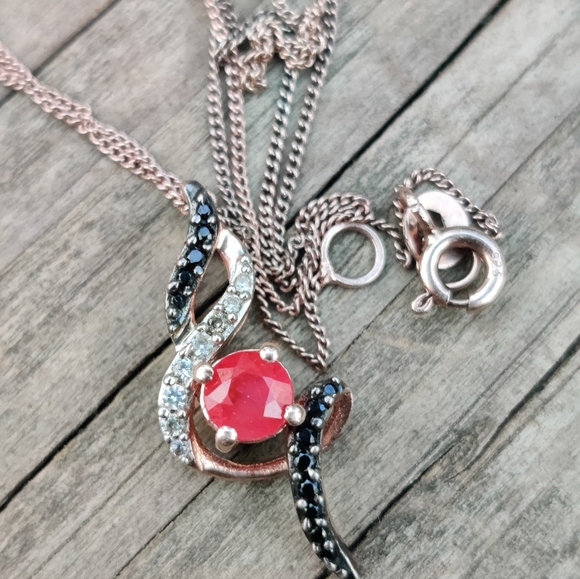 Vintage sterling Niassa ruby and black spinel necklace - Picture 4 of 13